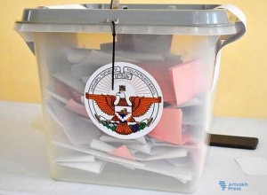 В Арцахе стартовали президентские и парламентские выборы