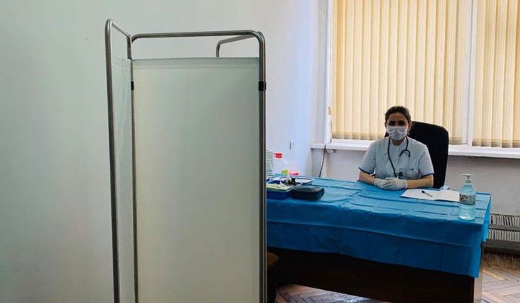 90922688_119022929738496_7291356993900511232_o