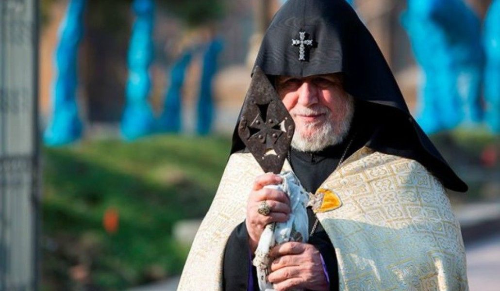 91642738_1328044914054143_6448366904967954432_n