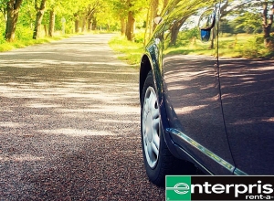 Прокат машин с безопасными и дезинфицированными автомобилями