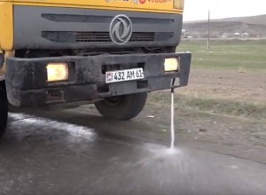 Улицы Гавара вымыли водой с хлором