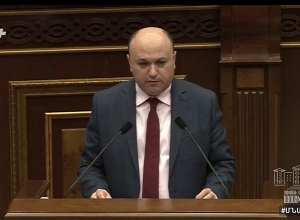 Ծնողական փառքի մեդալով պարգևատրված անձանց կտրվի ամենամսյա 40 000 դրամ պատվովճար․ առաջարկ