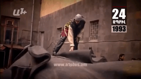 Օրացույց.24-ը Ապրիլի. Շերը բարձրացել էր Լենինի արձանի վրա, իսկ Ջհանգիրյանը․․․․․