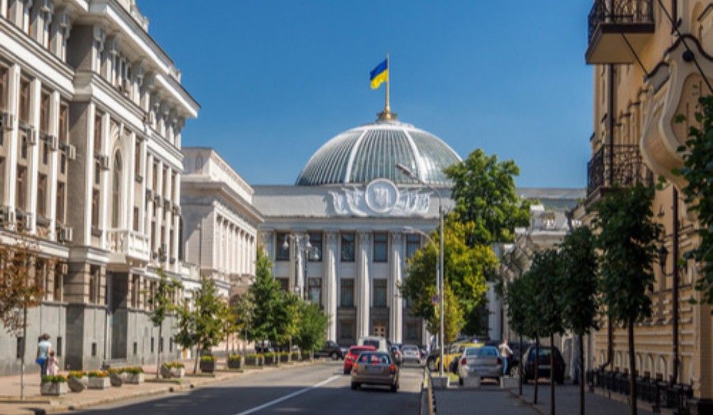 Parlament-Ukrainy