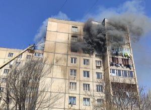 Крупный пожар в одном из жилых домов Чаренцавана