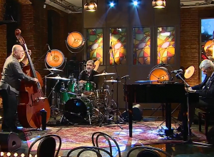 Levon Malkhasyan's &quot;Non-official&quot; concert on occasion of International Jazz Day