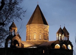 Медицинские принадлежности Министерству здравоохранения от Святого Престола