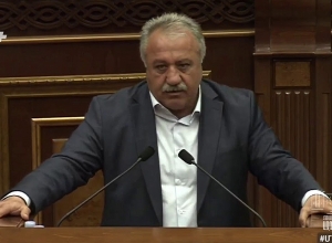 Շնորհավորում եմ իմ մարտական ընկերներին, երկրապահներին․ Սասուն Միքայելյան