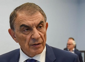 Արա Բաբլոյանը բոլորին, նաև իր ընկերներին կոչ է անում կորոնավիրուսը չքաղաքականացնել ու սխալ տեղեկություններ չտարածել