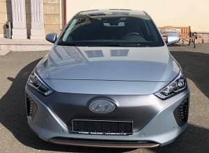 Новоизбранный президент Арцаха будет ездить на работу на электромобиле: Никол Пашинян