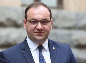 Օրինականության սահմաններում անհնար է Հրայր Թովմասյանին ազատել ՍԴ նախագահի պաշտոնից․ Արսեն Բաբայան