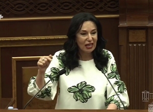 Ձեզ համար հանրաքվեի արդյունքները կանխատեսելի է լինելու. Նաիրա Զոհրաբյան