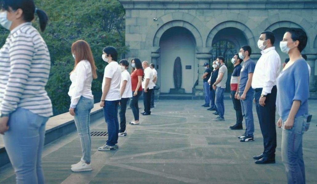 101543199_250377329555729_7712180432183230464_n