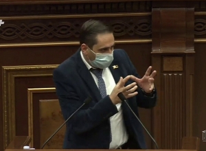 Օրինագիծը գոնե երկու շաբաթ պաշաճ քննարկման կարիք ուներ, ըմբռնում չկա. Աբովյան