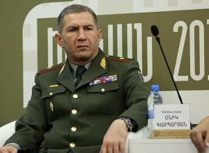 Были ли другие отставки и новые назначения в генеральном штабе ВС?