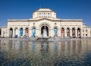 Ազգային պատկերասրահի տնօրենը դադարեցնում է իր լիազորությունները