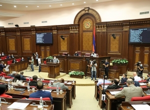 В НС внеочередное заседание