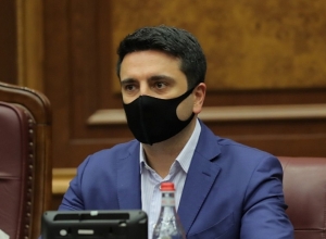 Ален Симонян предлагает пятикратно увеличить суммы компенсации за клевету и оскорбление