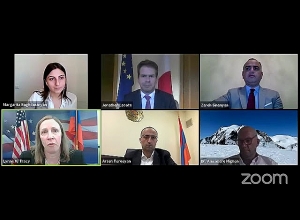 Արսեն Թորոսյանի, Զարեհ Սինանյանի, ինչպես նաև ՀՀ-ում Ֆրանսիայի և ԱՄՆ դեսպանների ասուլիսը