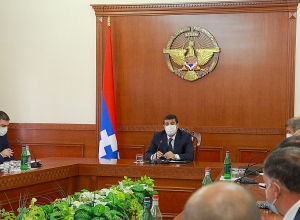 Будут усилены меры: на заседании комендатуры Араик Арутюнян дал новые поручения