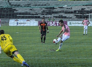 «Նոան» ջախջախեց «Շիրակին» և առաջին անգամ գլխավորեց աղյուսակը