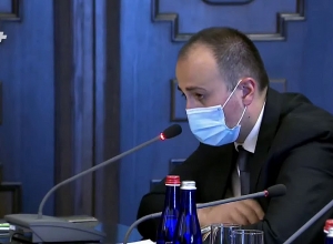 Իրավիճակը մնում է ծանր. սպասում ենք 3 վերակենդանացման բաժանմունքների բացմանը. Արսեն Թորոսյան