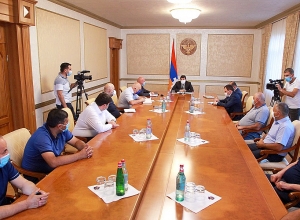 В ближайшие пять лет в Арцахе будет заасфальтировано до 400 км дорог