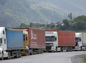 Վրացական մաքսային մարմինները թույլ չեն տալիս ՀՀ ներմուծվող բեռները տեղափոխել. կասկածներ կան, որ Ադրբեջանն է ճնշում գործադրել․ Առավոտ