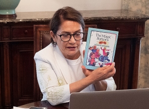 Нуне Саркисян провела дистанционную встречу с маленькими читателями из различных областей Армении