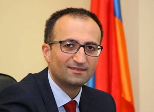 «Слухи об отставке Арсена Торосяна не соответствуют действительности»