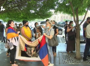 Բողոքի ակցիա կառավարության դիմաց. ՈՒՂԻՂ