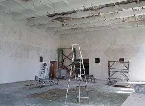 Ремонтируется спортзал спортивной школы в Шенгавите