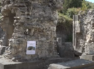 В храмовом комплексе Санаин ведутся восстановительные работы