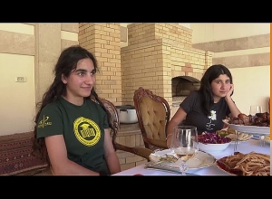 «Գիտես սաղ կյանքս վարչապետ եմ եղել, գիտես ինչ գործերի եմ եղել». Նիկոլ Փաշինյանը խորոված է անում