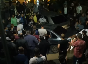 Неуправляемая ситуация, драка, потеря сознания в центре Гюмри из-за маски: Аравот