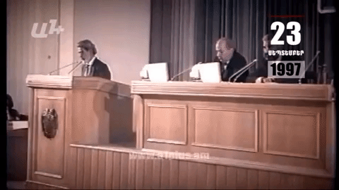 Календарь. 23 сентября: Национальному собранию представляют двух кандидатов в члены Конституционного суда – Рафаэла Папаяна и Феликса Тохяна