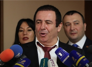 Почему отложено заседание по  вопросу меры пресечения Гагика Царукяна?