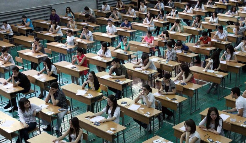 DEBC9ED0-140D-46EE-9F06-01C7EC49010C_w1200_r1