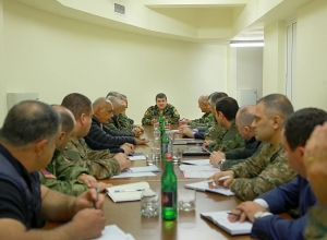 Состоялось расширенное заседание Совета безопасности Арцаха во главе с Араиком Арутюняном