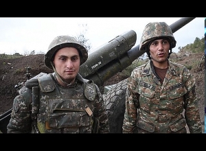 Հայ հրետանավորները ոչնչացնում են հակառակորդի դիրքերը . ՊՆ տեսանյութը