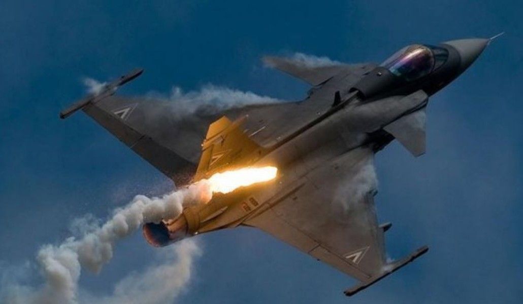 խոցված ինքնաթիռ