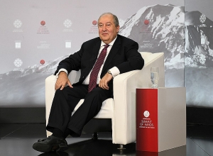 «Հուսով եմ՝ հրադադարը կլինի խաղաղության գործընթացին վերադառնալու սկիզբը».Երևանում բացվել է «Մտքերի հայկական երկրորդ գագաթնաժողովը»