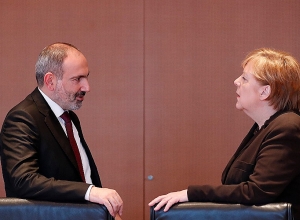 Премьер-министр Пашинян провел телефонный разговор с Ангелой Меркель