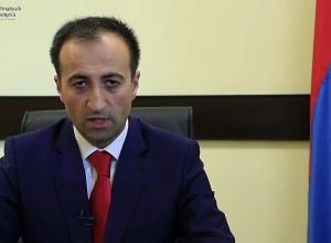 Բժիշկներն այս պահին զինվորներին են պետք, թող զինվորն ու թիկունքն առողջ մնան․ Արսեն Թորոսյանի կոչը