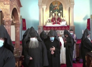 Սուրբ և անմահ պատարագ.  ՈՒՂԻՂ