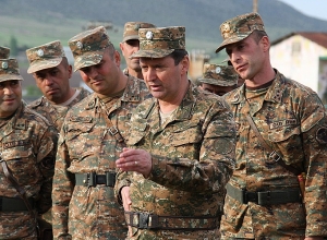 Джалалу Арутюняну присвоено высшее звание Героя Арцаха