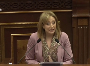 Անասելի ոգեշնչող, մեռնելու չափ հիասթափեցնող  բաներ ենք տեսել․Գայանե Աբրահամյանը վերադարձել է Արցախից