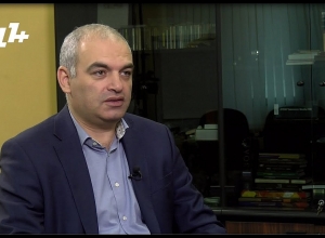 Эту войну могут остановить одним телефонным звонком: Айк Демоян