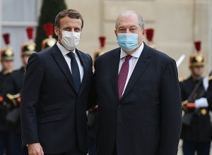 Армен Саркисян направил телеграмму соболезнования Эммануэлю Макрону