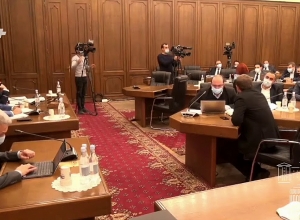 Քաղաքապետը, Երևանի այսքան խնդիրները թողած, զբաղված է մի գործով, որն իրենը չի․ Անի Սամսոնյան